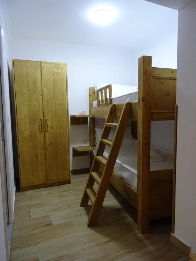 Guesthouse Riverside Berat Exterior foto