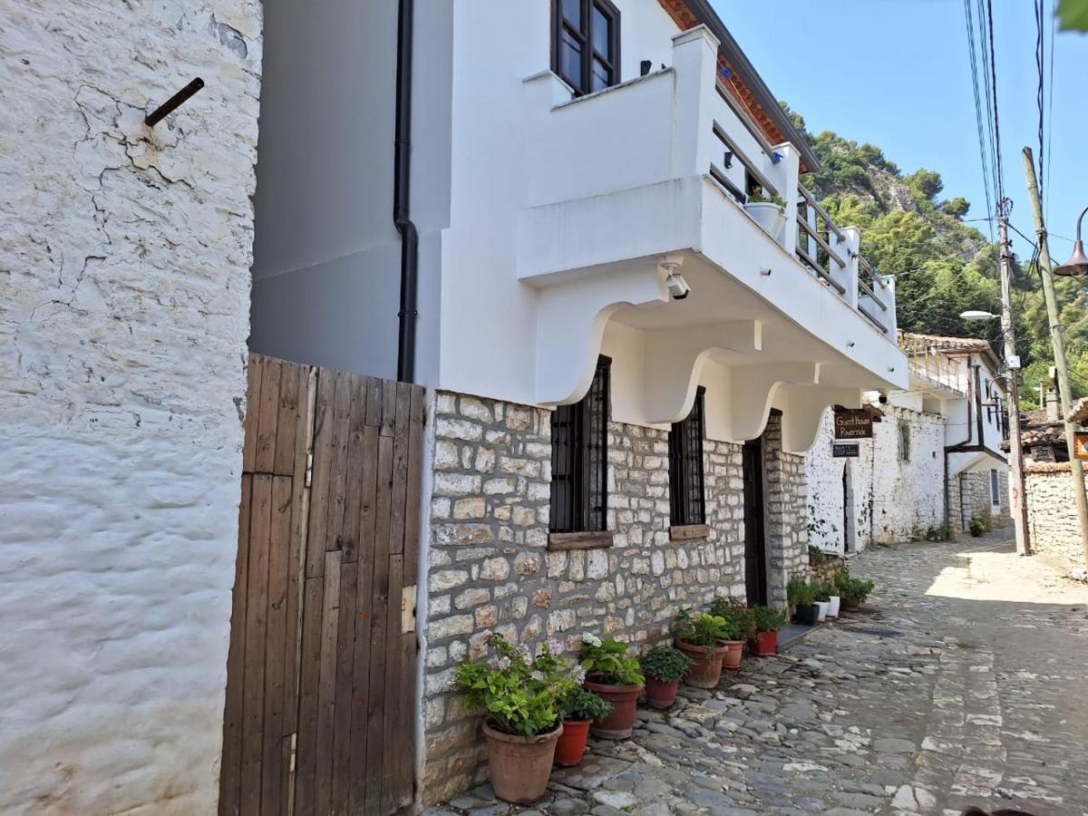 Guesthouse Riverside Berat Exterior foto